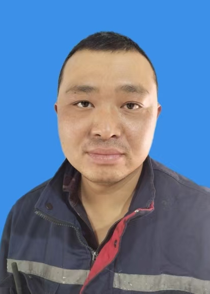 芮根兴