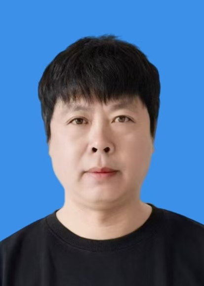 贾红伟