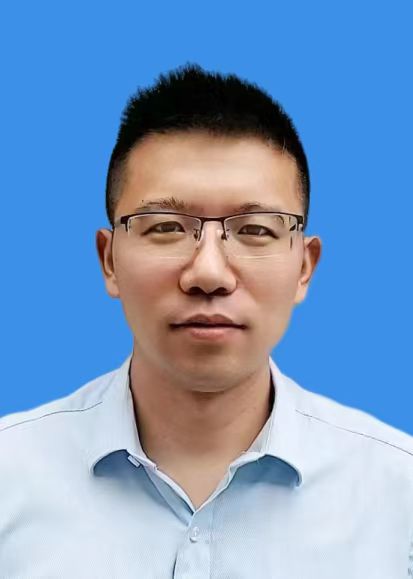 龚健