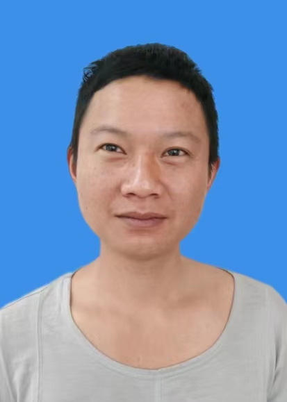 李洪斌
