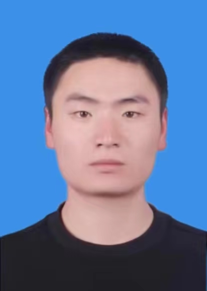 王小英