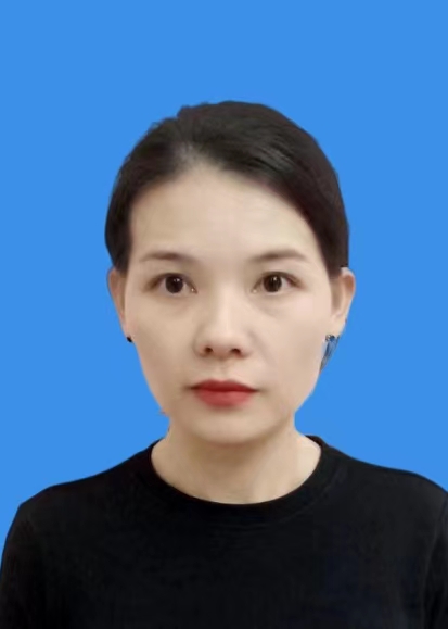 胡英