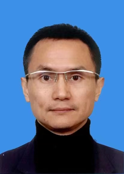 李云波
