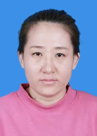 杨利英