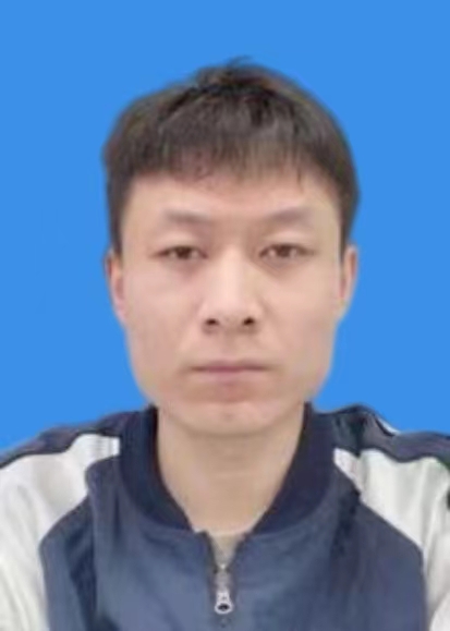 胡伟彤