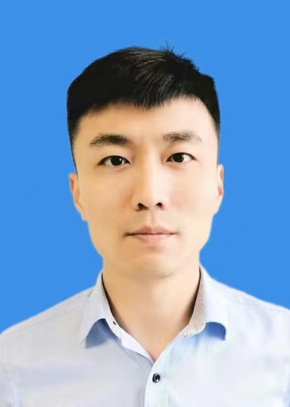 李川