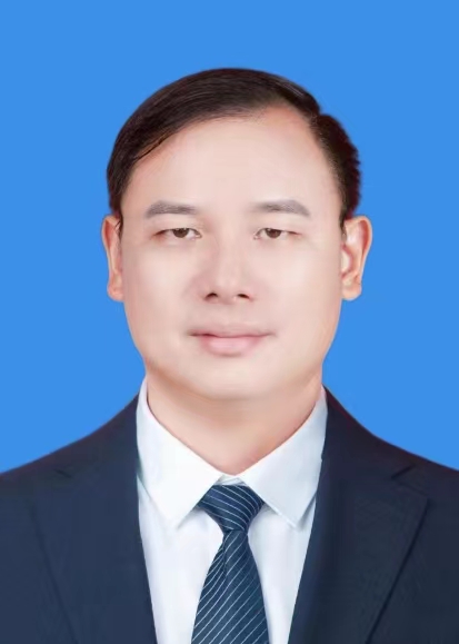 李旭翔