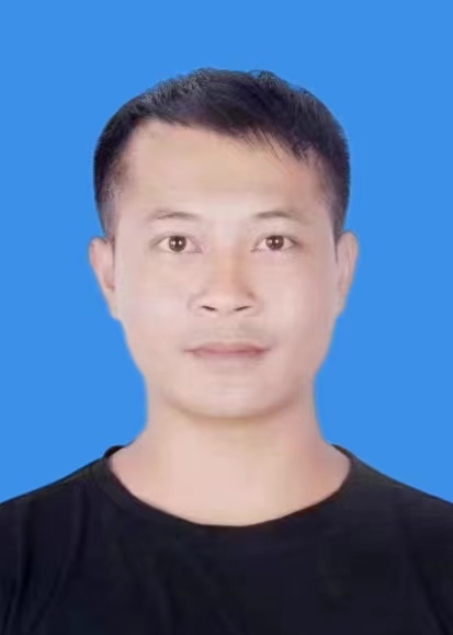李泳鹏