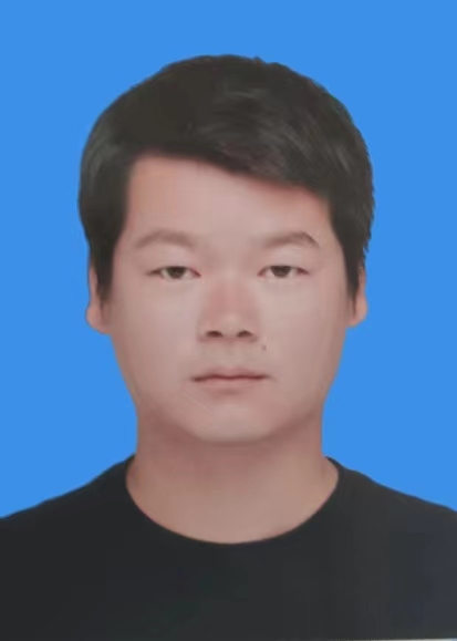 彭博博
