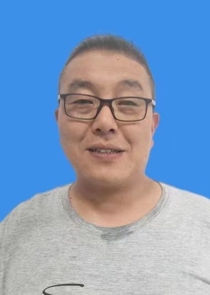 赵艮春
