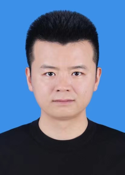 张亮