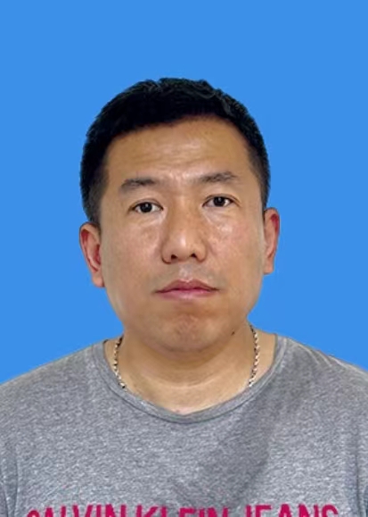 丁云龙