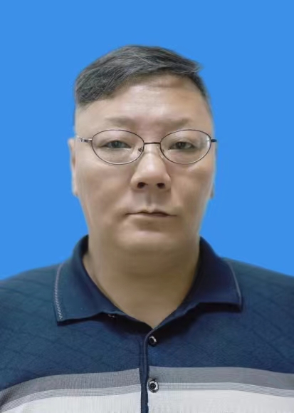 万勇 