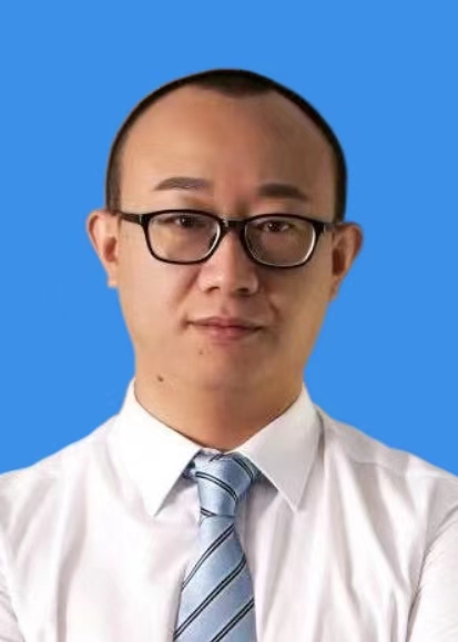 万磊