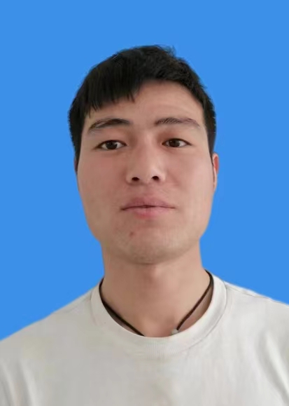 严哲