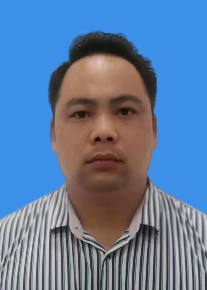 严春辉