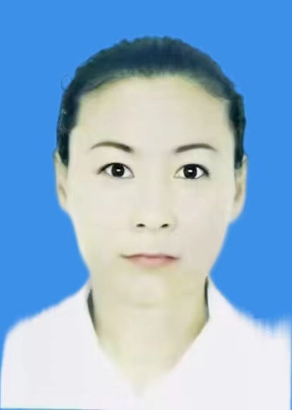 伏红云