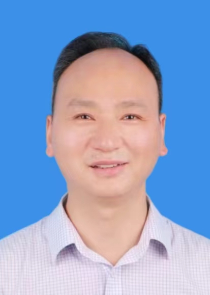 何先德