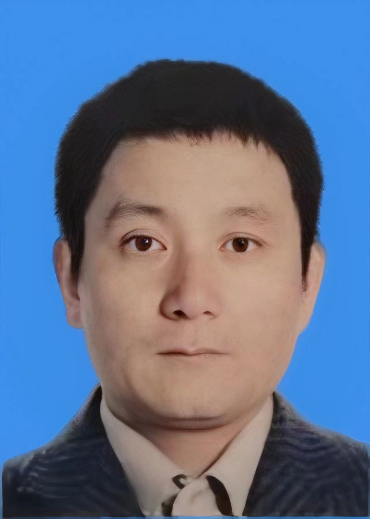 何培军