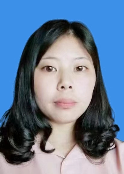 何颖