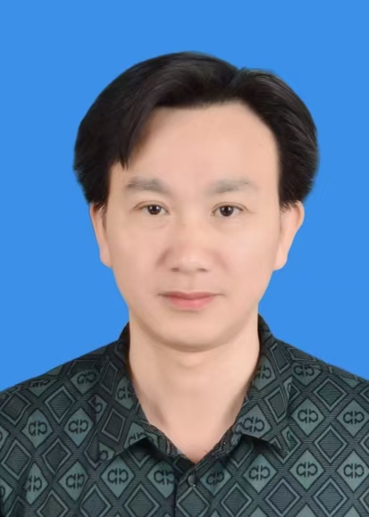 余霄汉