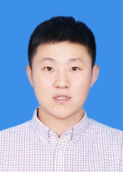 侯磊
