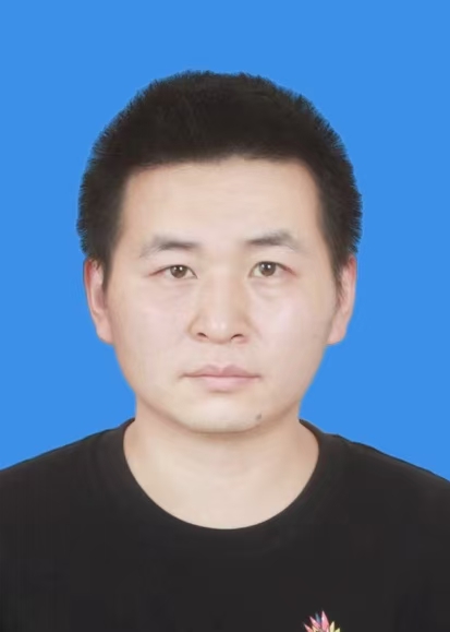 冉旭