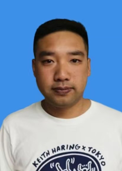 刁龙