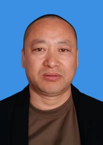 刘伟富