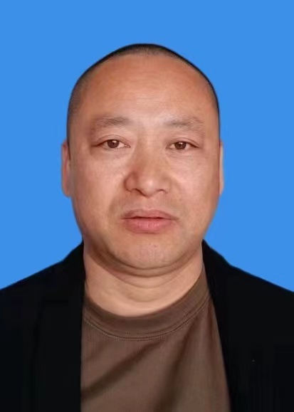 刘伟富