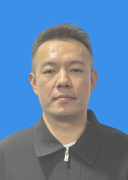 刘华