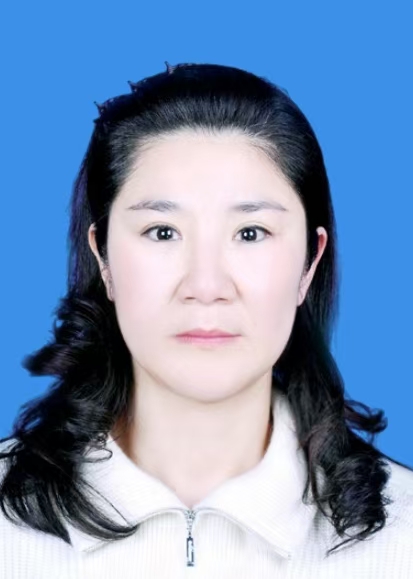 刘琼