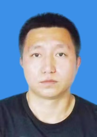 刘雪雄