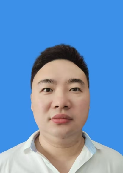 卞显龙