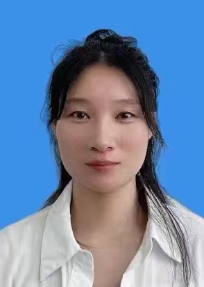 卢彩彩