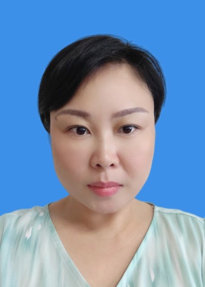 吕莹