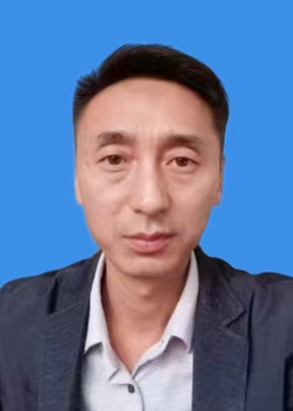 吴新廷