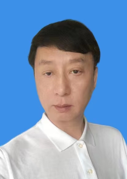 吴朝辉