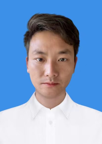周伟