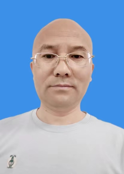 周发生