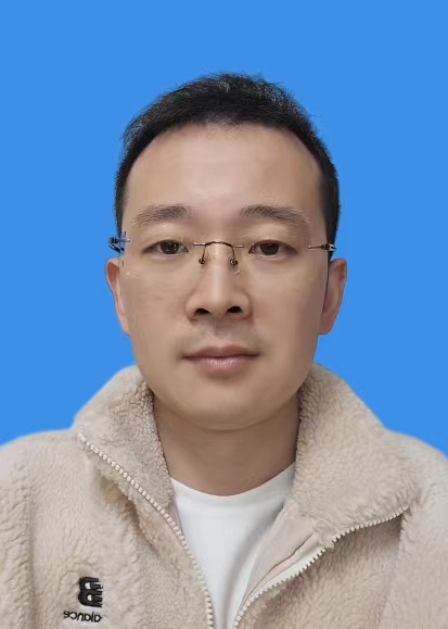 周坚