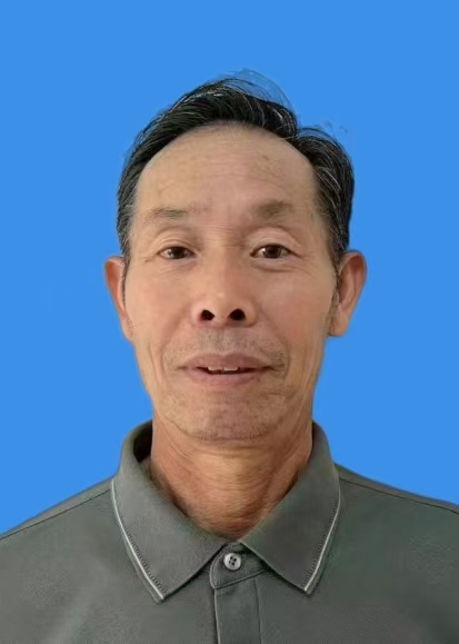 周扣宝