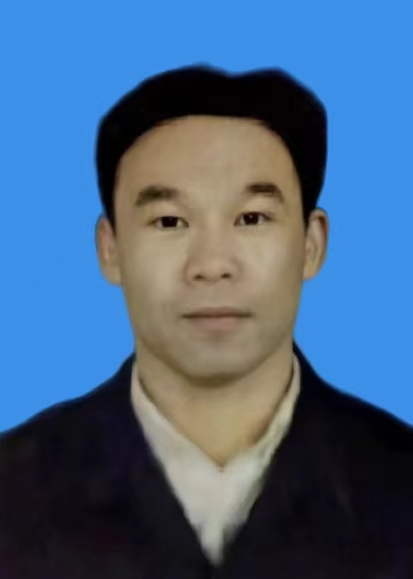 周斌