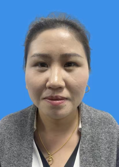周梅