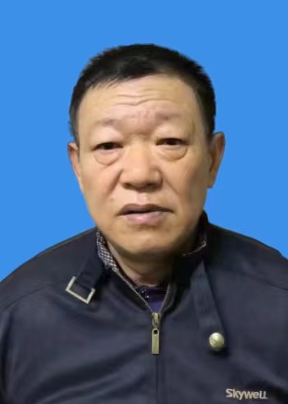 周金生 