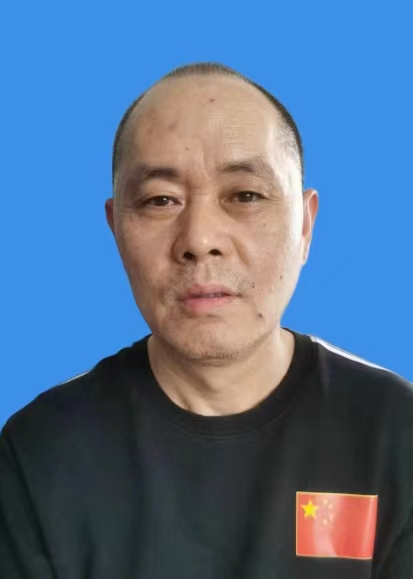 唐显龙