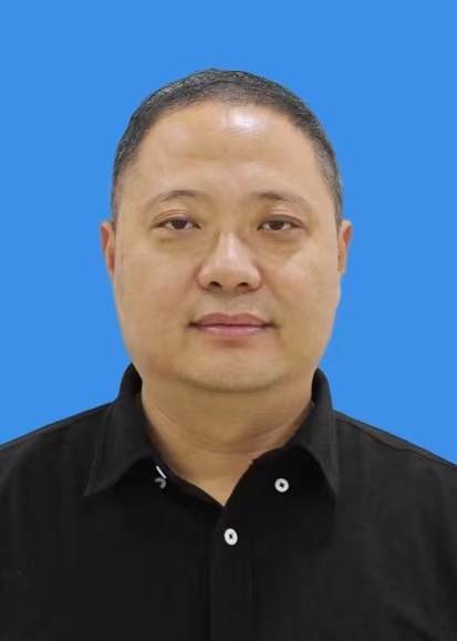 姚成东