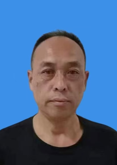 尹东旭