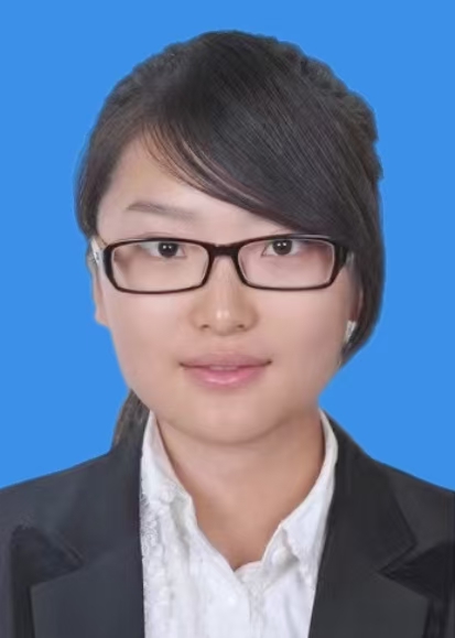 尹珊