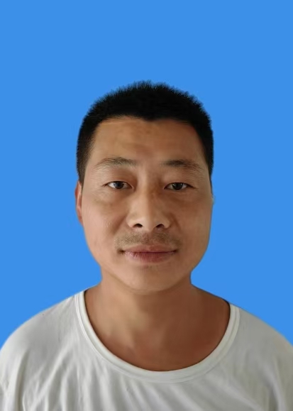 崔银伟